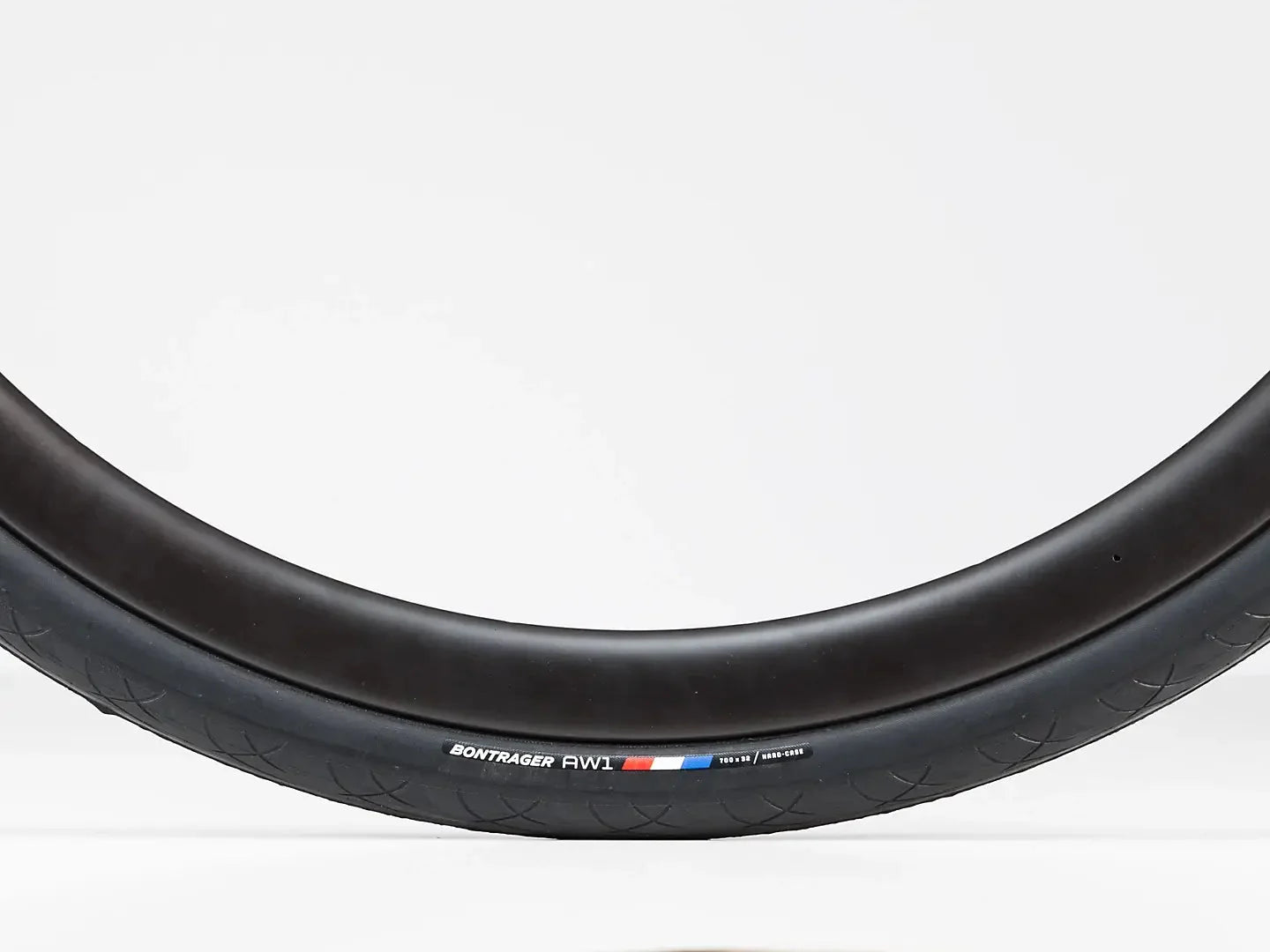 Bike Tyre Bontrager AW1 Hard-Case Road - Exceptional Performance