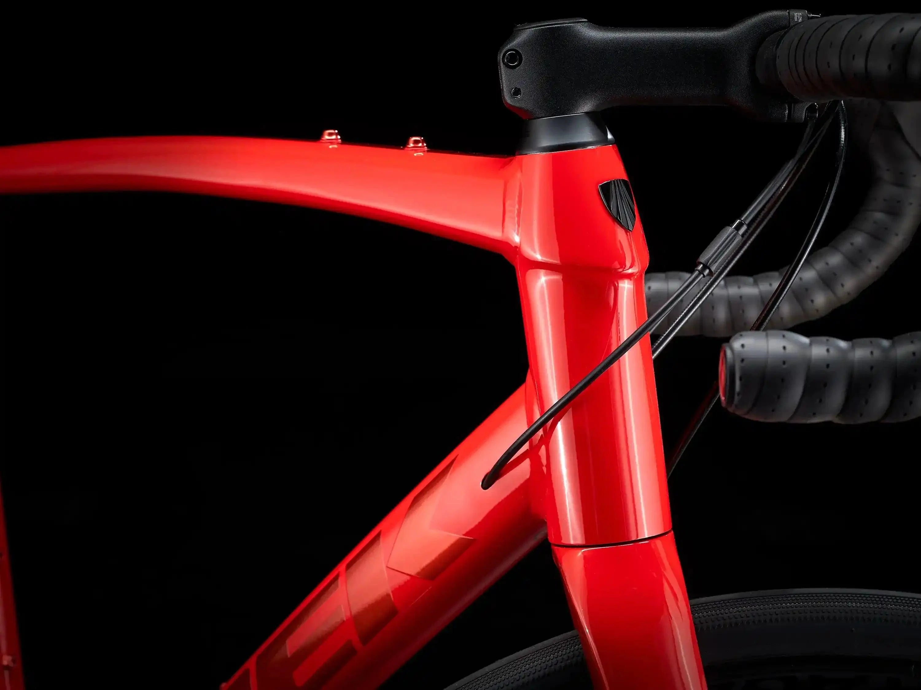 Domane AL 2 Disc Wheels Bikes