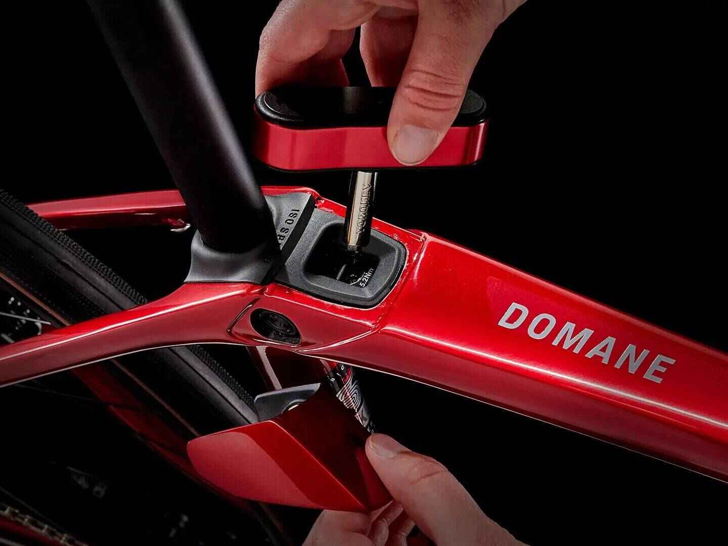 Domane SL 6 AXS Gen 4 Wheels Bikes