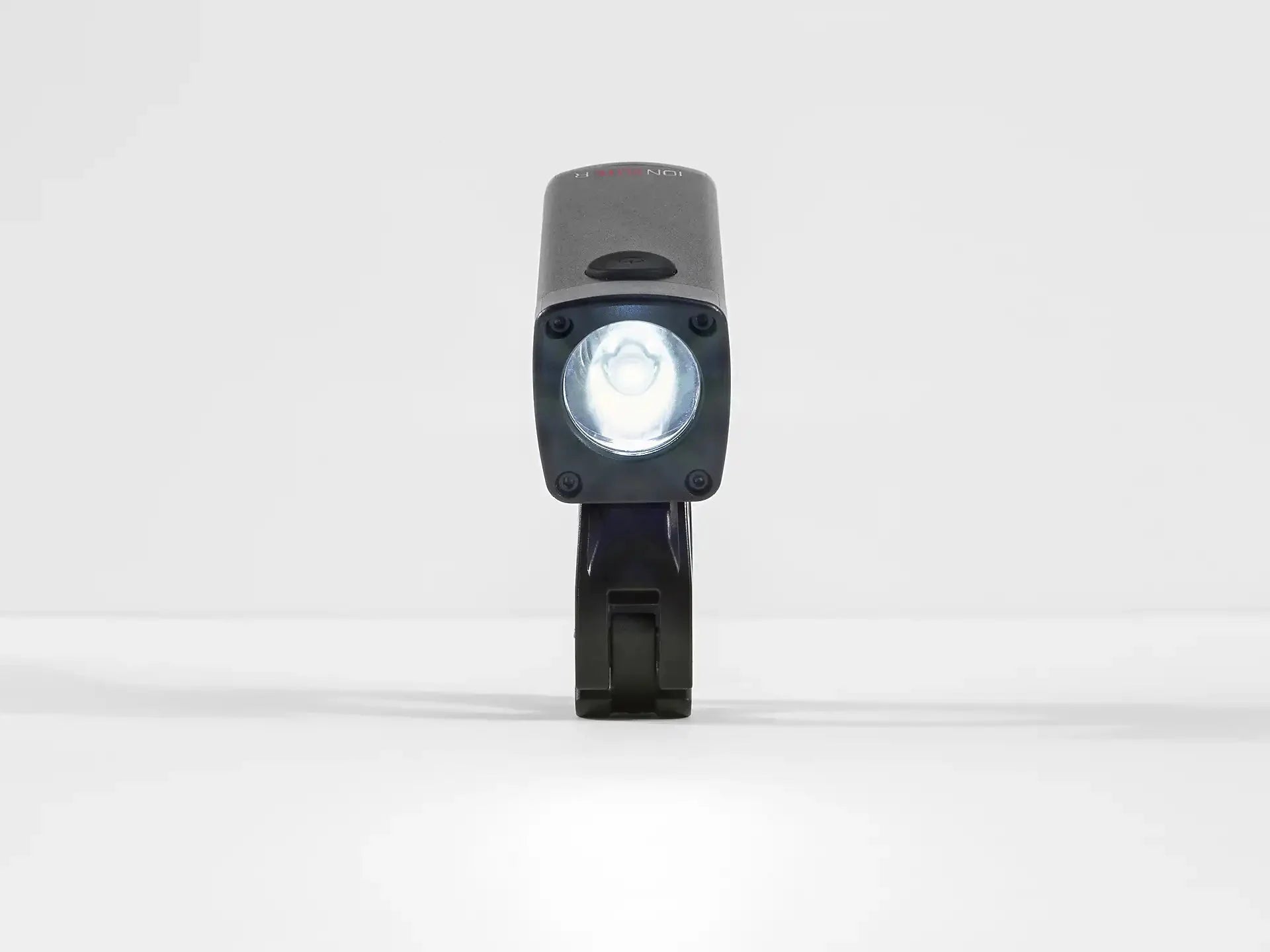Light Bontrager Ion Elite R Front