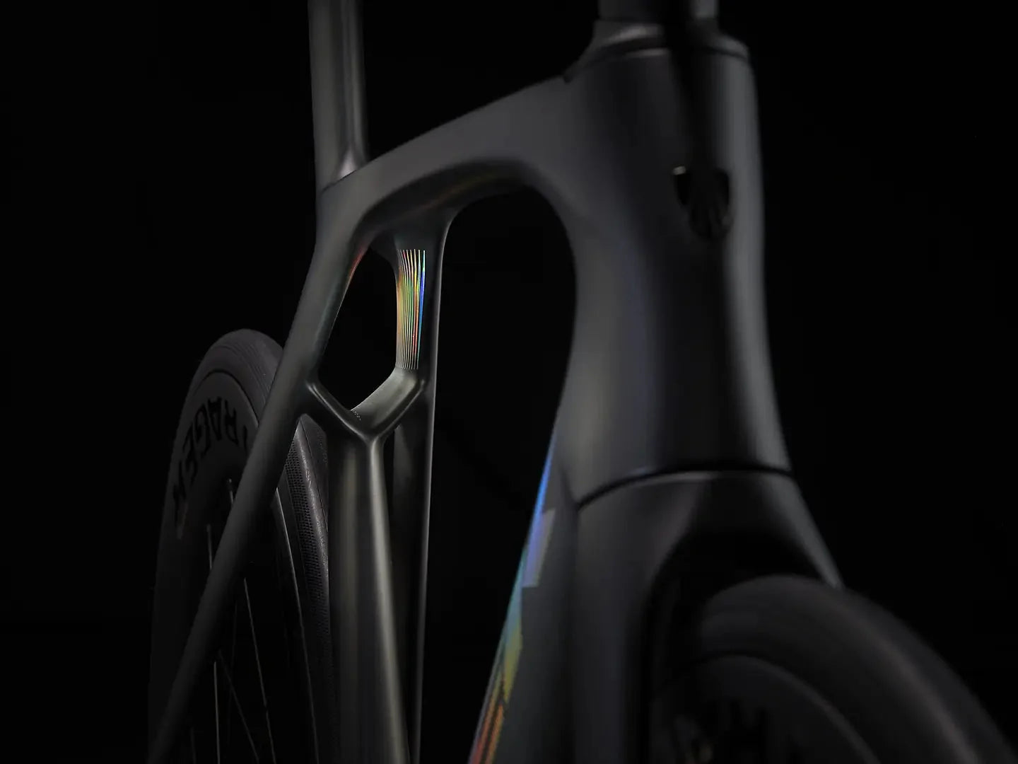 Madone SLR 7 Gen 7 Wheels Bikes