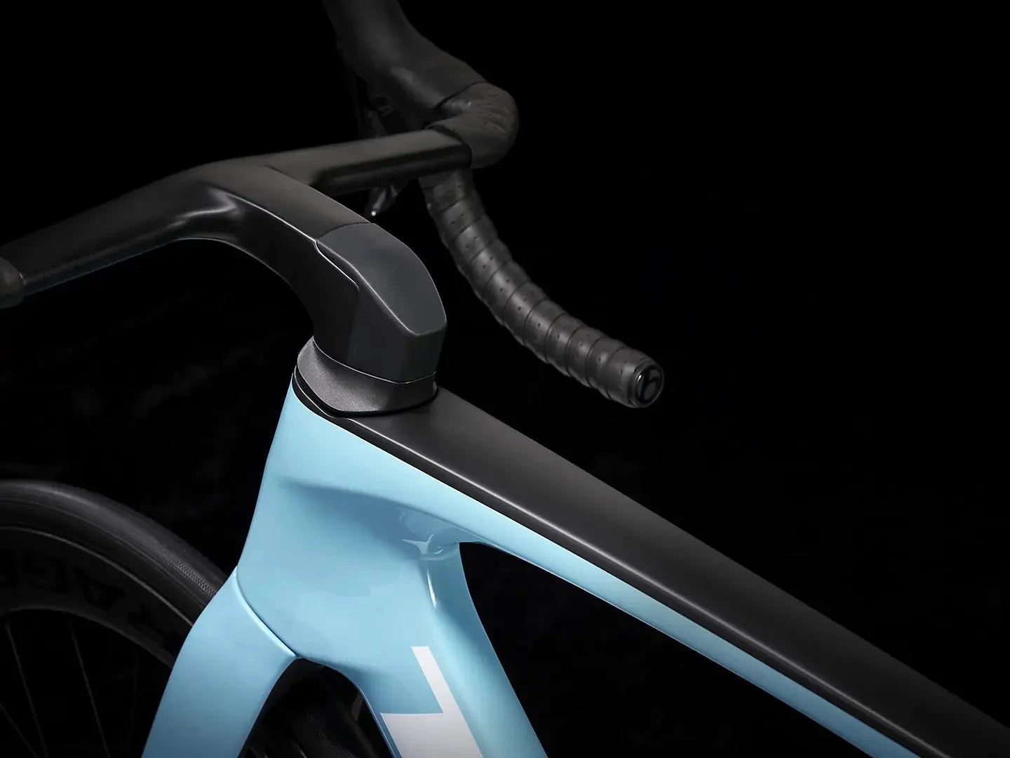 Madone SLR 7 Gen 7 Wheels Bikes