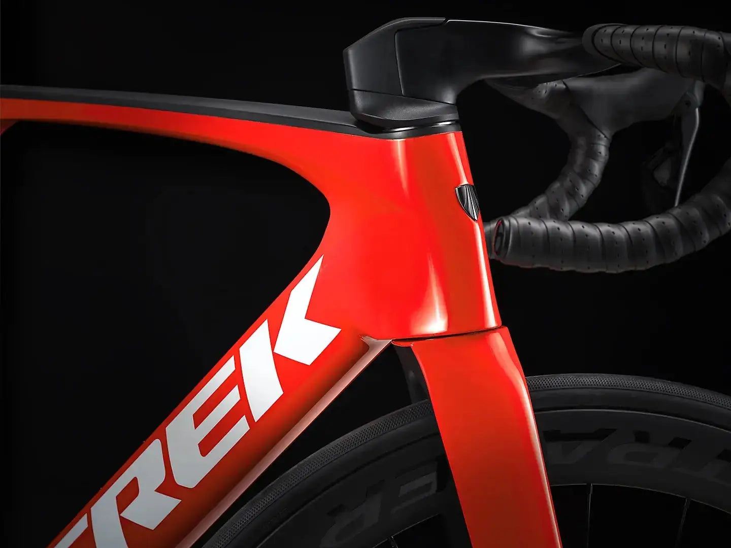 Madone SLR 7 Gen 7 Wheels Bikes